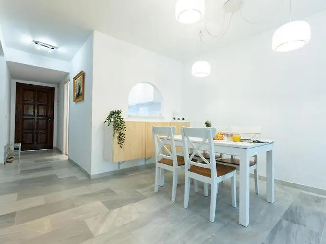 Faro'S Marbella Apartment - Monte Paraiso Malaga 0*,  Spain